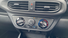 Hyundai i10 1.0 MPi SE Connect 5dr Petrol Hatchback